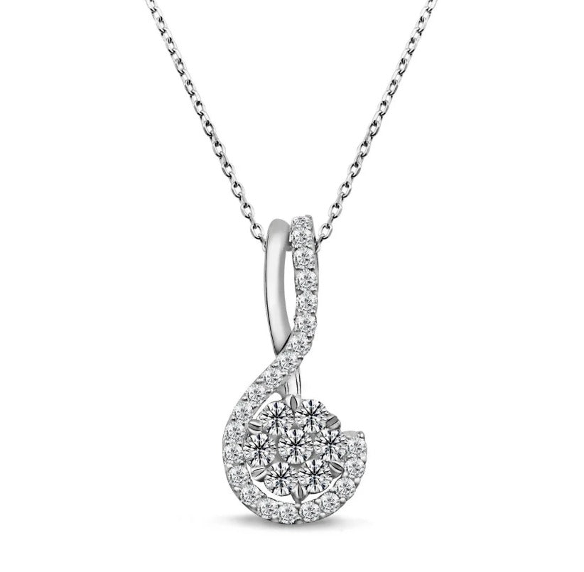 Диамантена висулка от бяло злато 0.50 карата